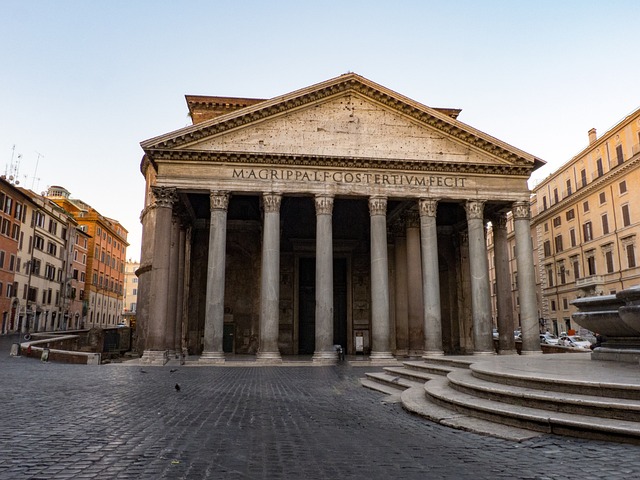 BEST TIME TO VISIT THE ROMAN COLOSSEUM