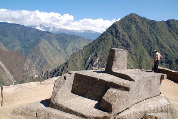 how high is machu picchu