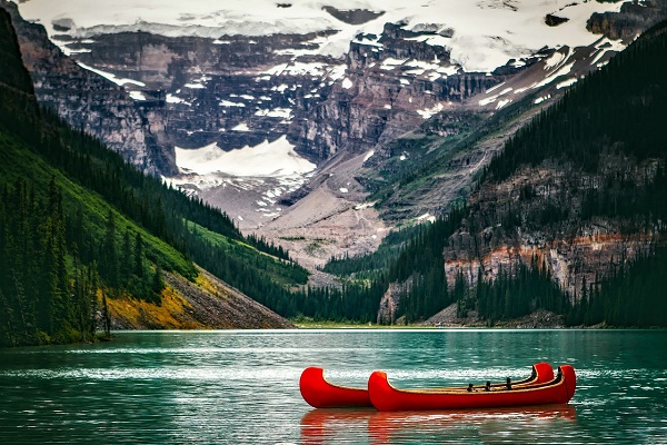 Best Time to Visit Banff