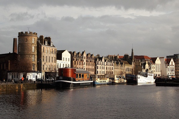 Best Time to Visit Edinburgh